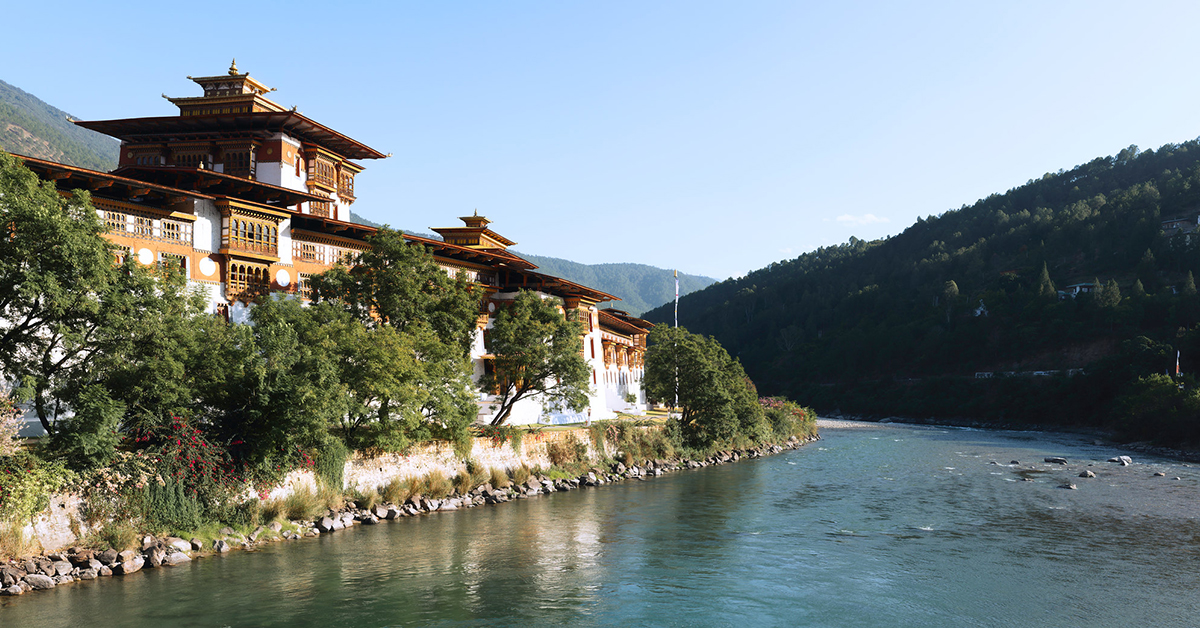 BHUTAN - Con Người Và Đất Nước Của Đạo PHẬT - Bích Toạ Đàm